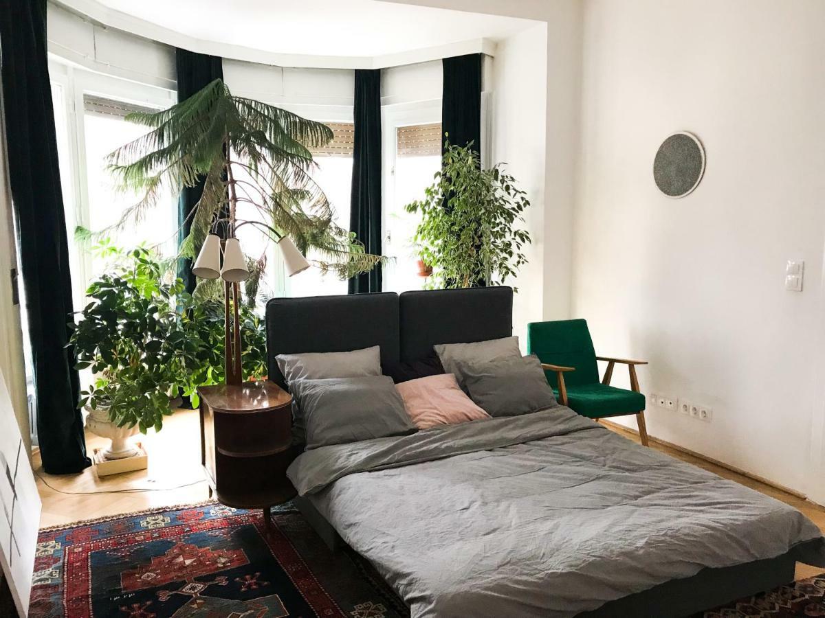 Spacious Bauhaus Icon Flat With Fitness Room In Central Buda, Close To The River And Margaret Island Budapest Ngoại thất bức ảnh