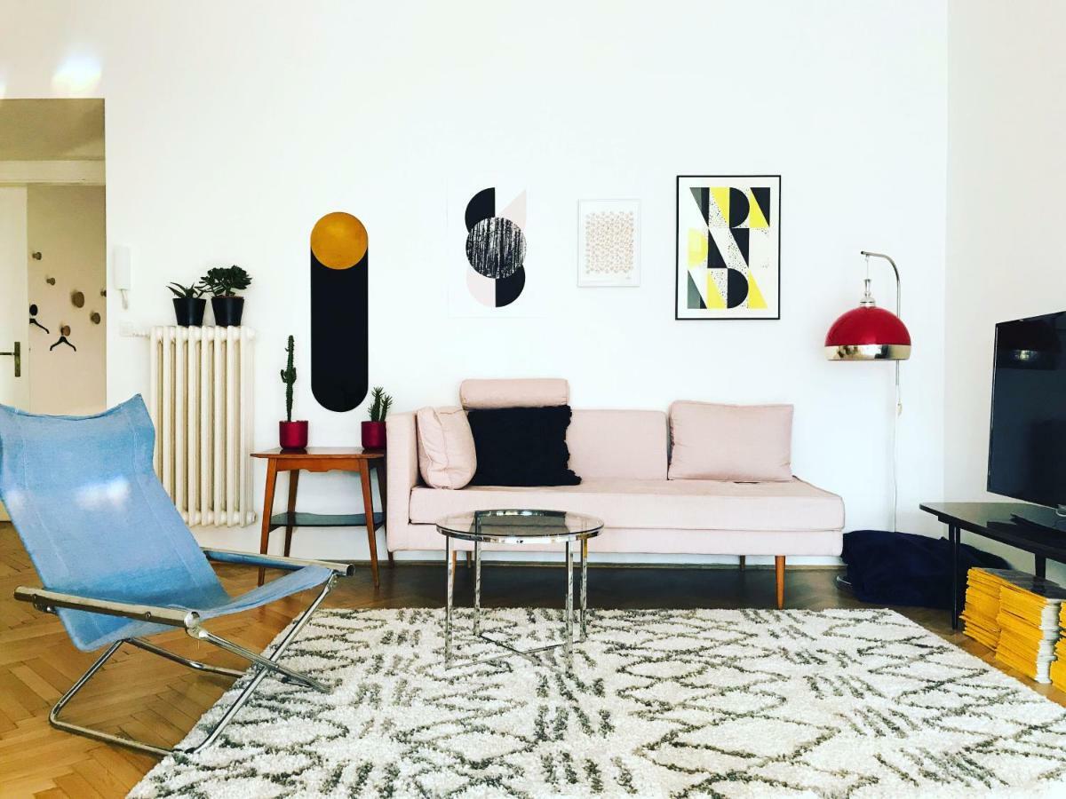 Spacious Bauhaus Icon Flat With Fitness Room In Central Buda, Close To The River And Margaret Island Budapest Ngoại thất bức ảnh